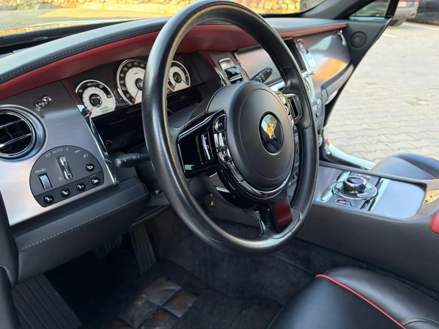 Rolls Royce Wraith Geneva Motor Show 2015