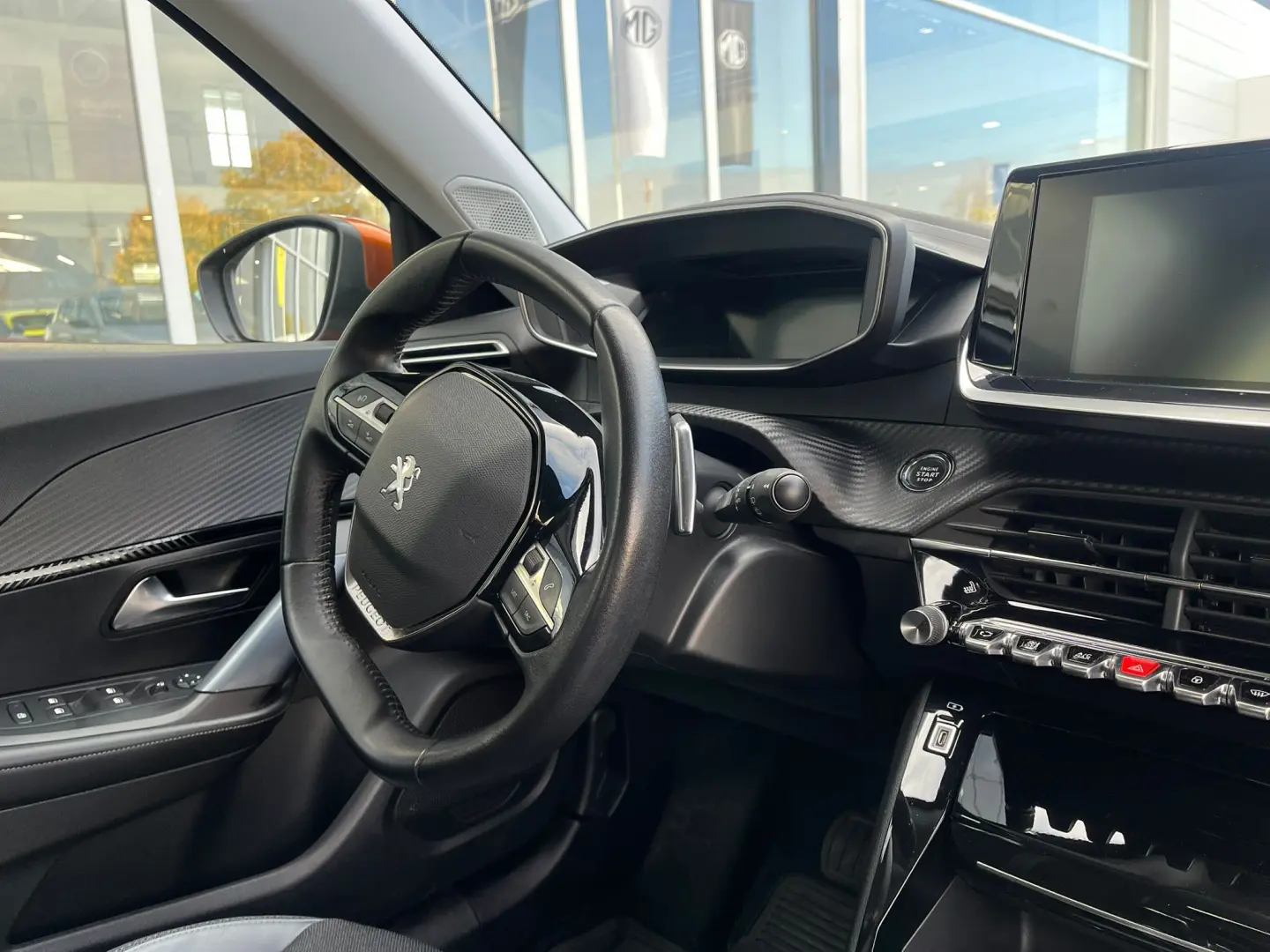 PEUGEOT 2008 ALLURE 1.2 PURETECH STT 130 CP EAT8