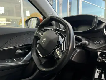 PEUGEOT 2008 ALLURE 1.2 PURETECH STT 130 CP EAT8