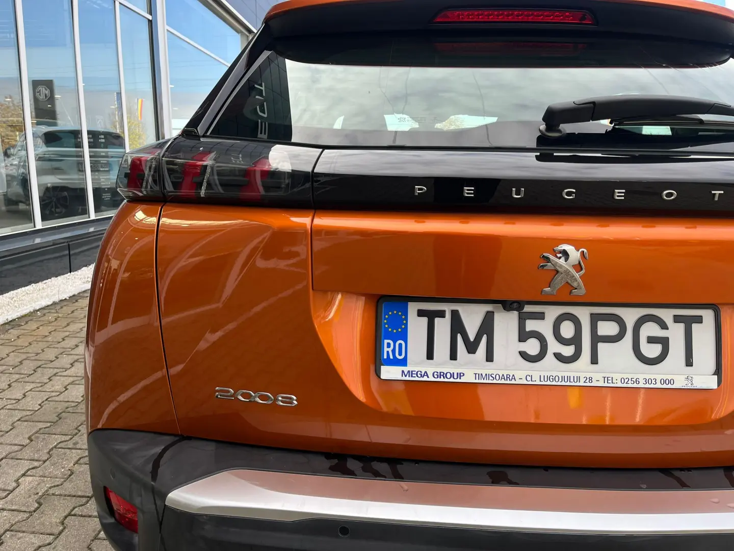 PEUGEOT 2008 ALLURE 1.2 PURETECH STT 130 CP EAT8