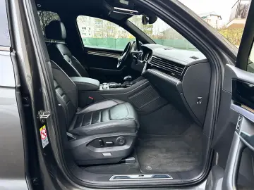 Volkswagen Touareg V6 TDI R-Style