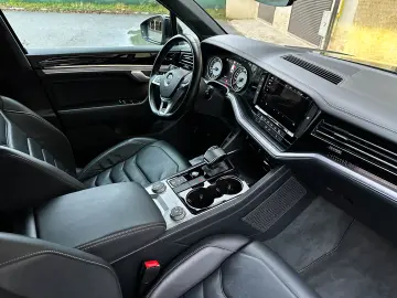 Volkswagen Touareg V6 TDI R-Style