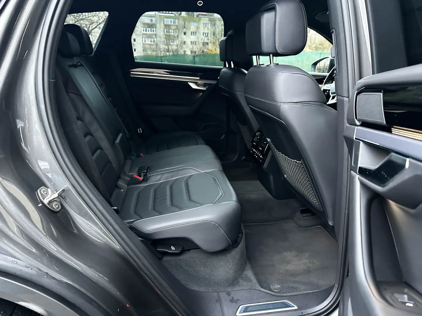 Volkswagen Touareg V6 TDI R-Style