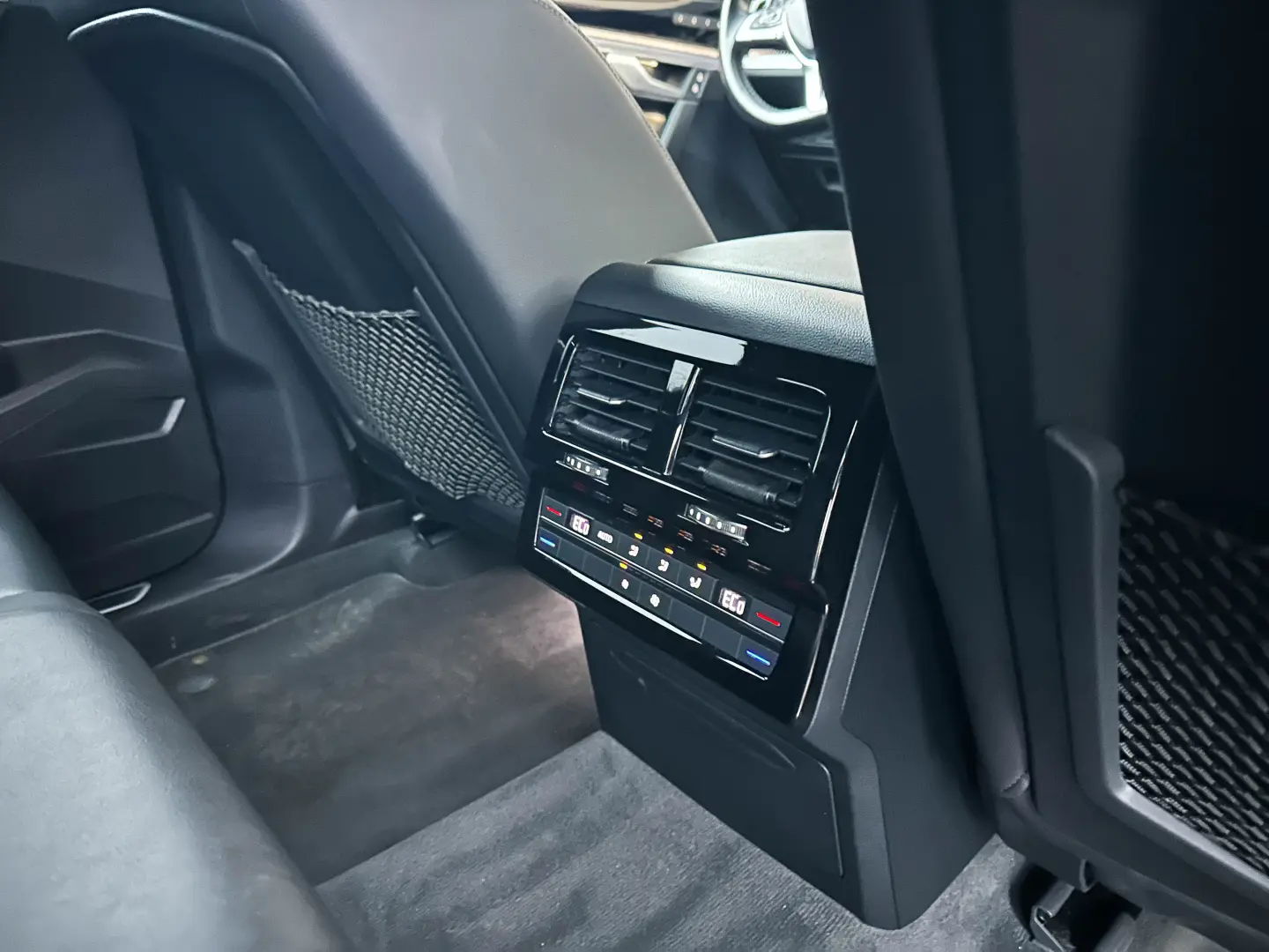 Volkswagen Touareg V6 TDI R-Style