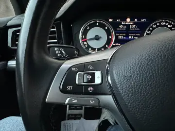 Volkswagen Touareg V6 TDI R-Style