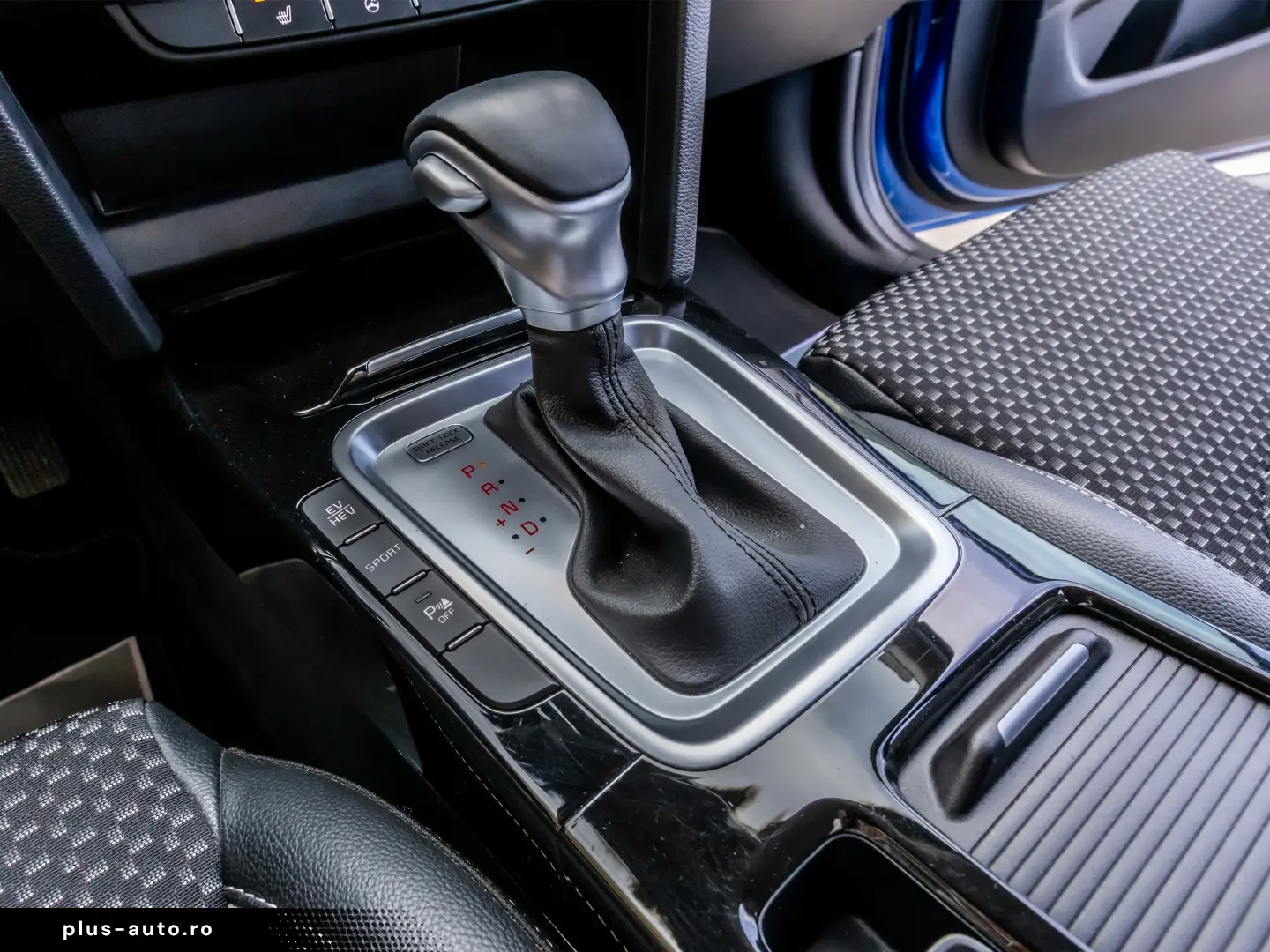 KIA XCeed 1.6 GDI DCT6 OPF Plug-in-Hybrid Vision 141 CP