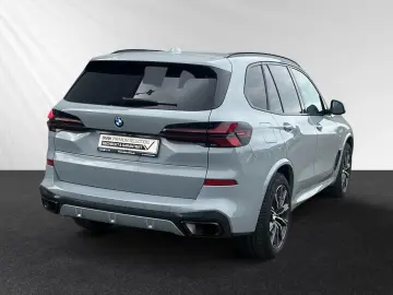X5 xDrive30d  € 1.190 Zubehörbonus M Sport Pro