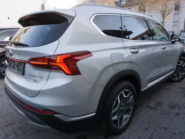 Santa Fe Prime Plug-In 4WD AssisPak2 Pano Belüft