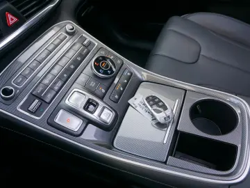 Santa Fe Prime Plug-In 4WD AssisPak2 Pano Belüft