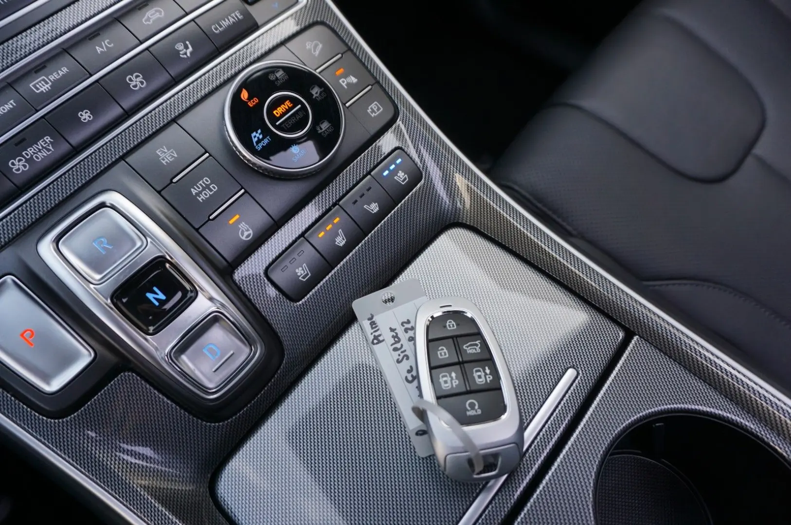 Santa Fe Prime Plug-In 4WD AssisPak2 Pano Belüft