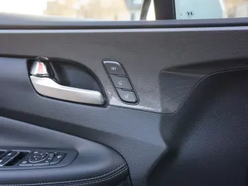 Santa Fe Prime Plug-In 4WD AssisPak2 Pano Belüft