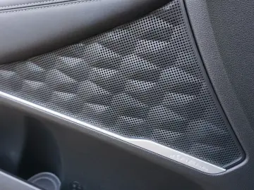 Santa Fe Prime Plug-In 4WD AssisPak2 Pano Belüft