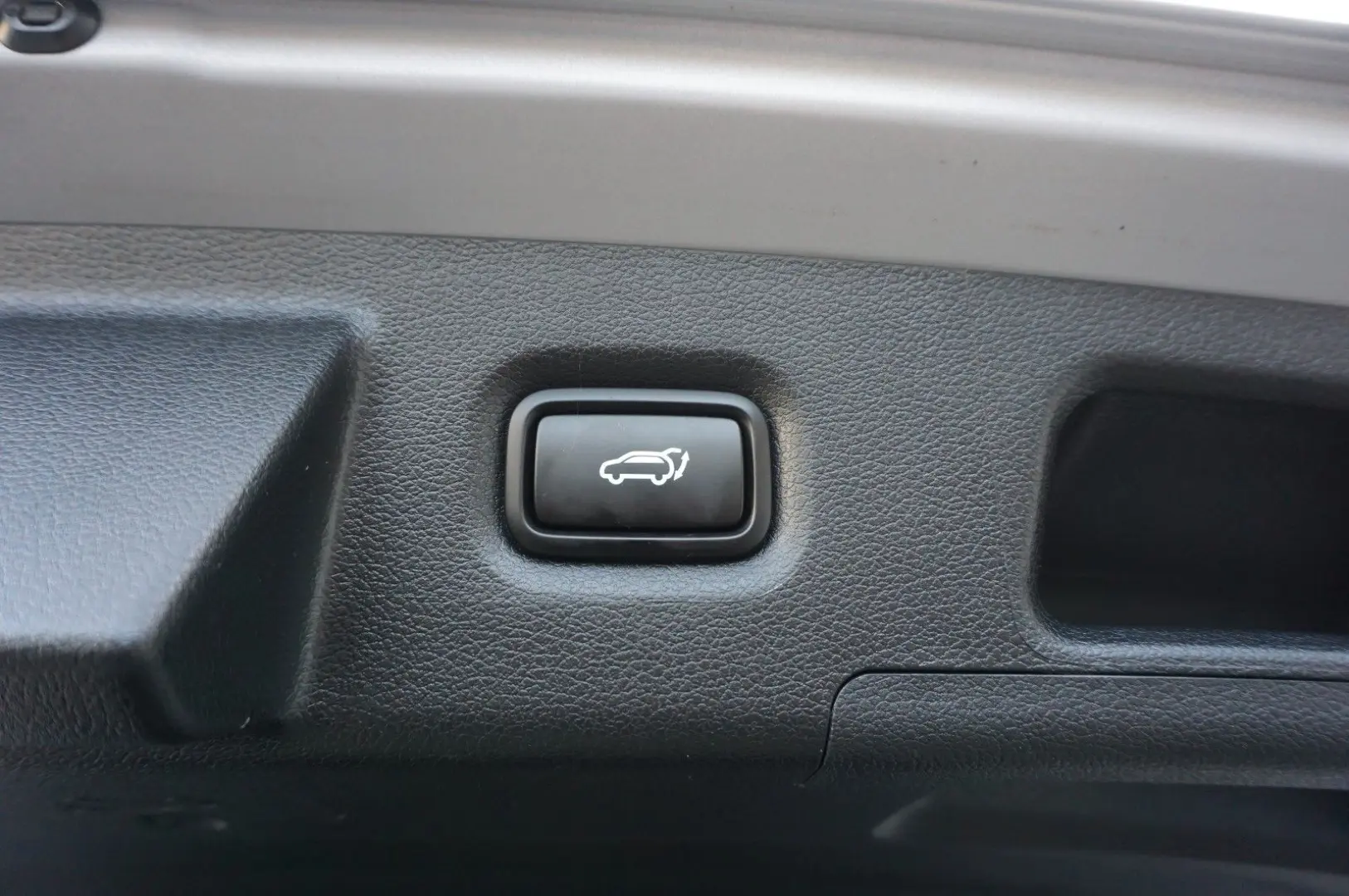 Santa Fe Prime Plug-In 4WD AssisPak2 Pano Belüft