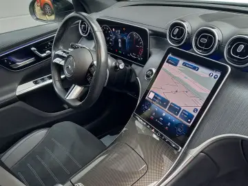 GLC AMG LINE GLC300de 4M 9G-DCT KAM360 PANO 20