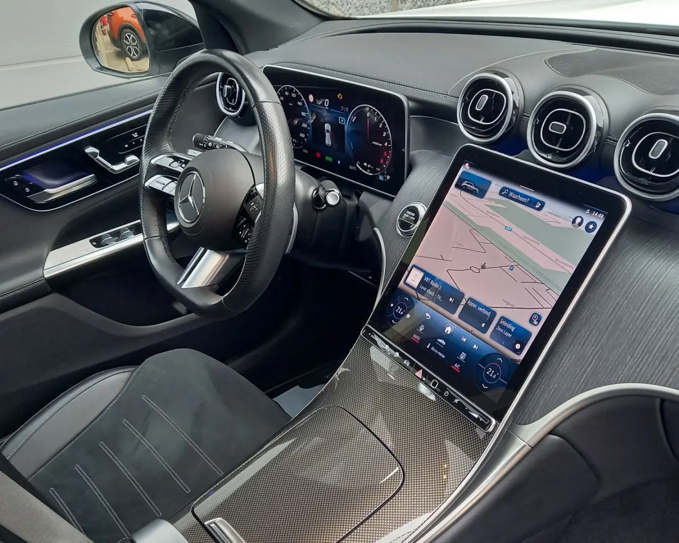 GLC AMG LINE GLC300de 4M 9G-DCT KAM360 PANO 20