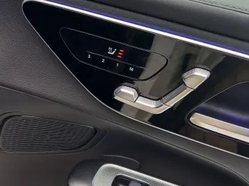 GLC AMG LINE GLC300de 4M 9G-DCT KAM360 PANO 20