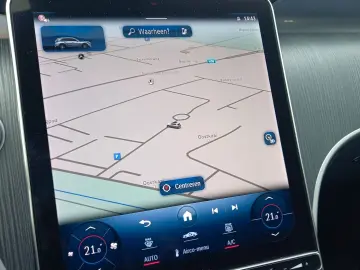 GLC AMG LINE GLC300de 4M 9G-DCT KAM360 PANO 20