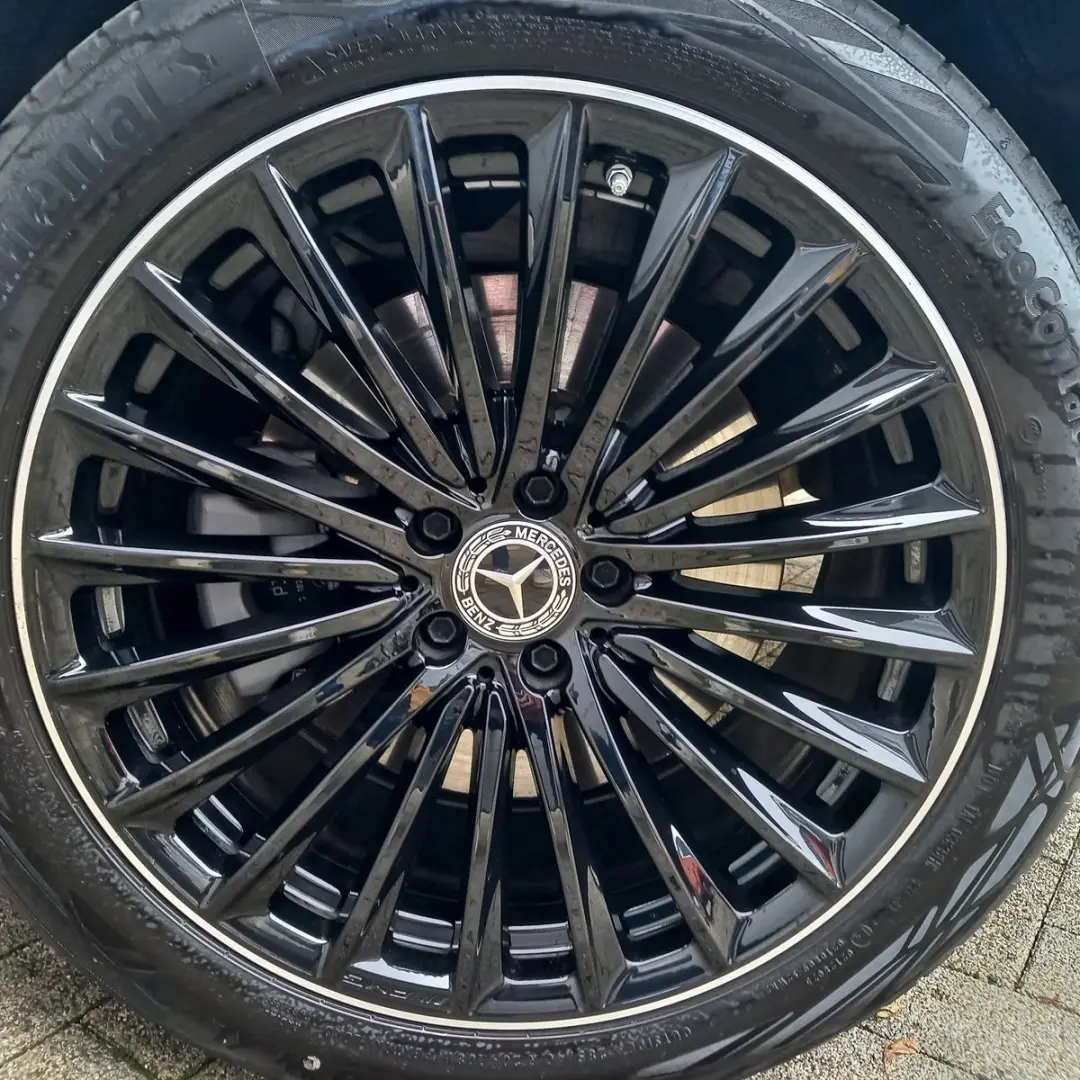 GLC AMG LINE GLC300de 4M 9G-DCT KAM360 PANO 20