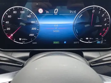 GLC AMG LINE GLC300de 4M 9G-DCT KAM360 PANO 20