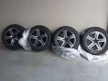 GLC AMG LINE GLC300de 4M 9G-DCT KAM360 PANO 20