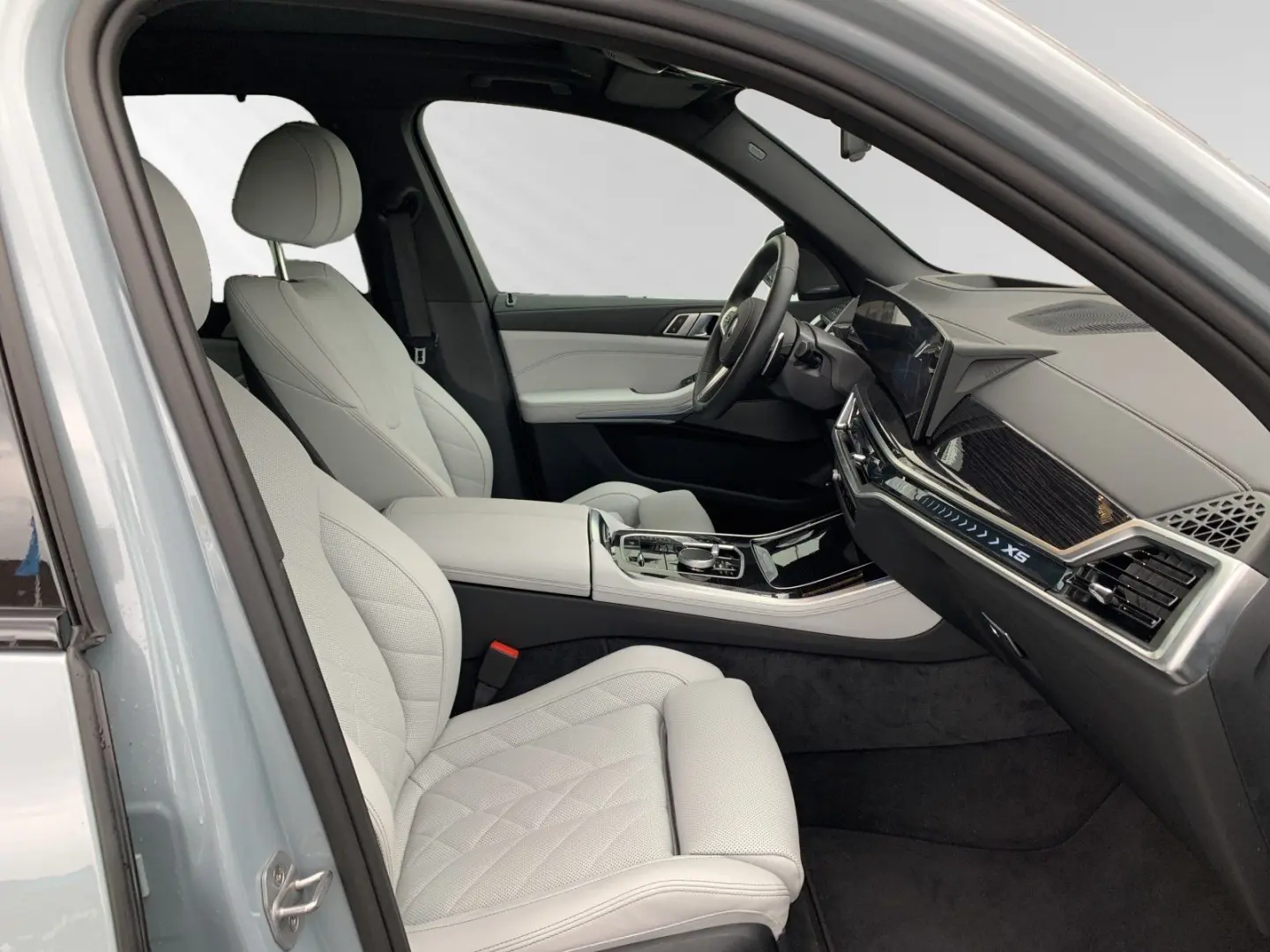 X5 xDrive50e M Sport AHK Pano Harman Kardon