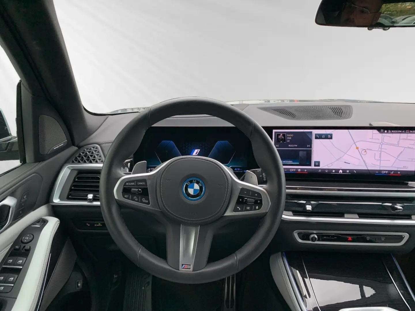 X5 xDrive50e M Sport AHK Pano Harman Kardon