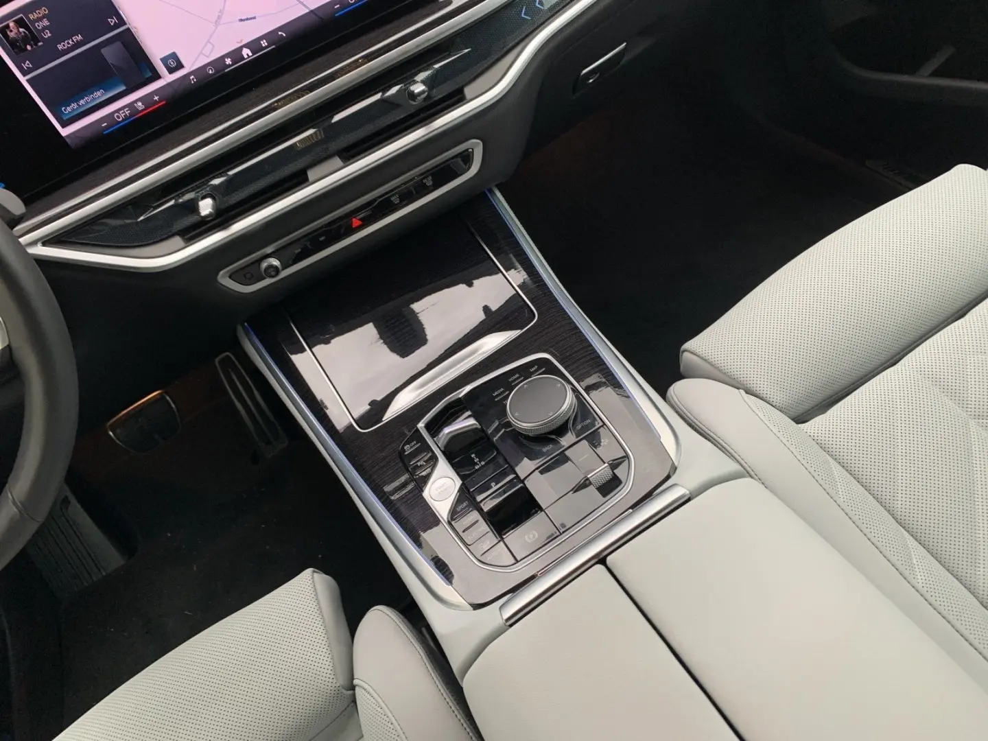 X5 xDrive50e M Sport AHK Pano Harman Kardon