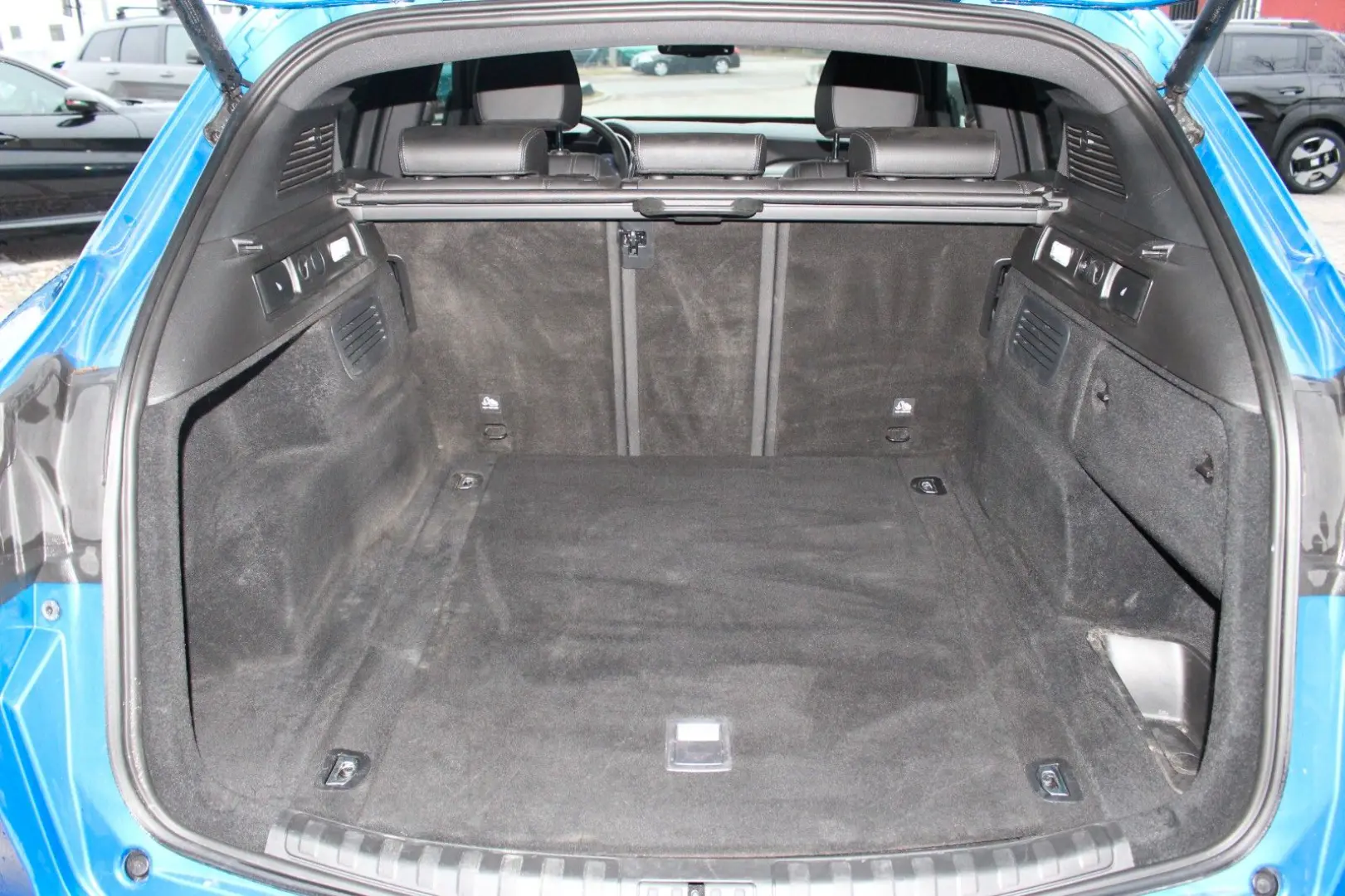 Stelvio Veloce Q4  Komfort-Paket  21  Turismo