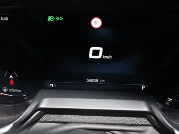 Stelvio Veloce Q4  Komfort-Paket  21  Turismo