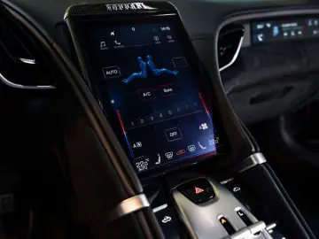 Ferrari Roma Spider 360  CARBON BEIFAHRERDISPLAY