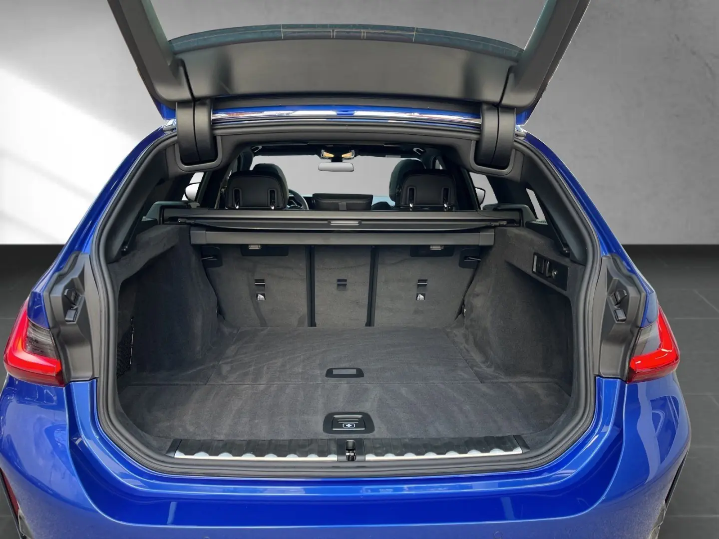 M340i xDrive Touring LCI II Pano Standhzg 360  A