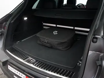 Cayenne E-Hybrid P-Display HeadUp PANO AHK HD IN