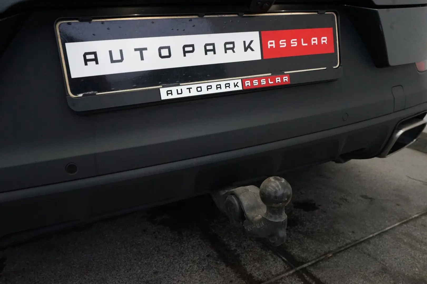 Cayenne E-Hybrid P-Display HeadUp PANO AHK HD IN