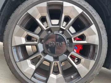 XM 50e 21CS   B&W   AHK   23  S & 21  W