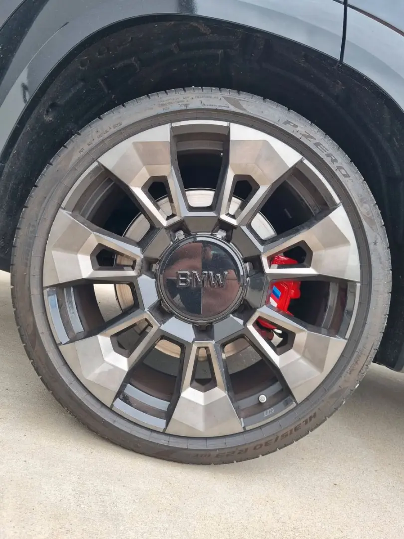 XM 50e 21CS   B&W   AHK   23  S & 21  W