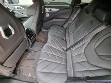 XM 50e 21CS   B&W   AHK   23  S & 21  W