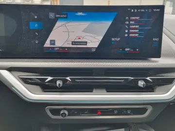 XM 50e 21CS   B&W   AHK   23  S & 21  W