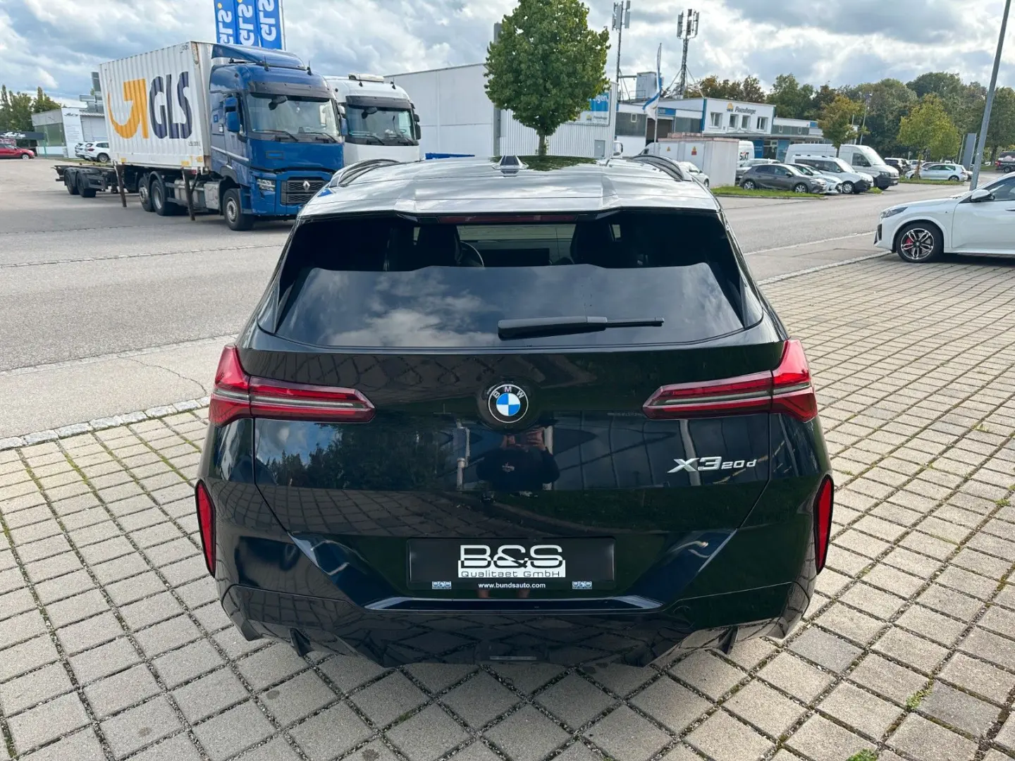 X3 20d xDr MSport ACC HUD HARMAN AHK 360 SITZKL.