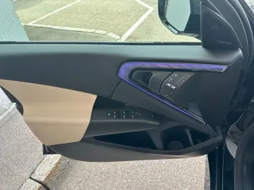 X3 20d xDr MSport ACC HUD HARMAN AHK 360 SITZKL.