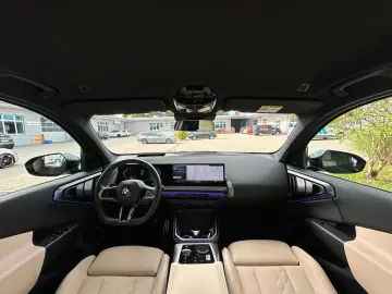 X3 20d xDr MSport ACC HUD HARMAN AHK 360 SITZKL.