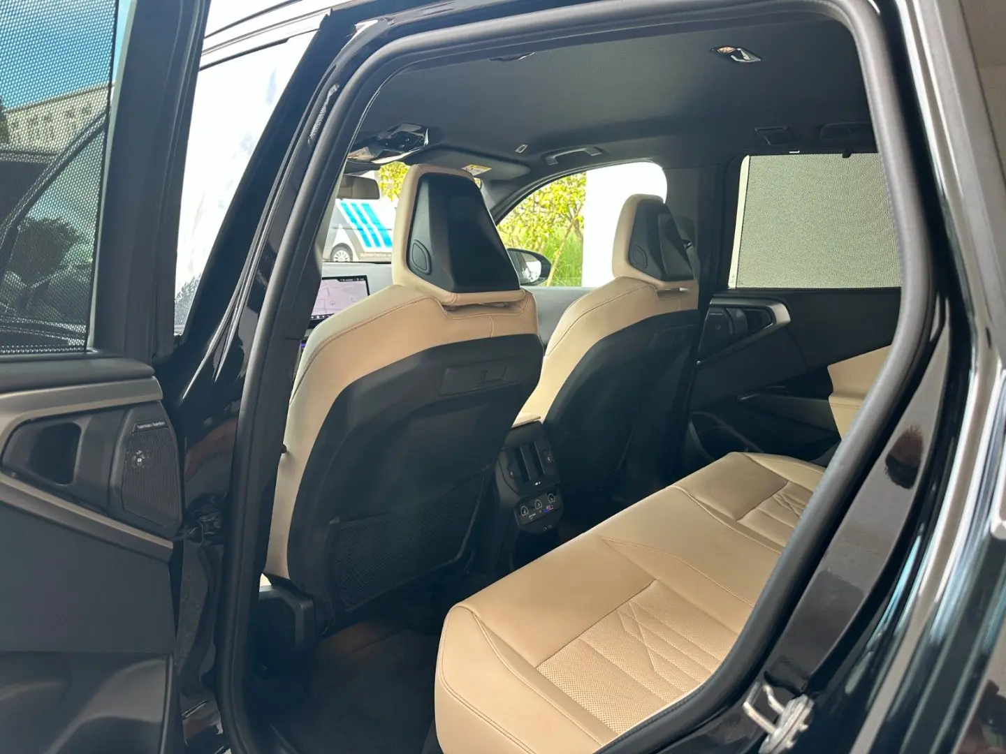 X3 20d xDr MSport ACC HUD HARMAN AHK 360 SITZKL.