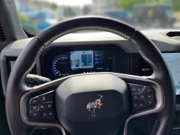 Bronco 2.3 EcoBoost  Aut. Badlands Hard-top R.Ka