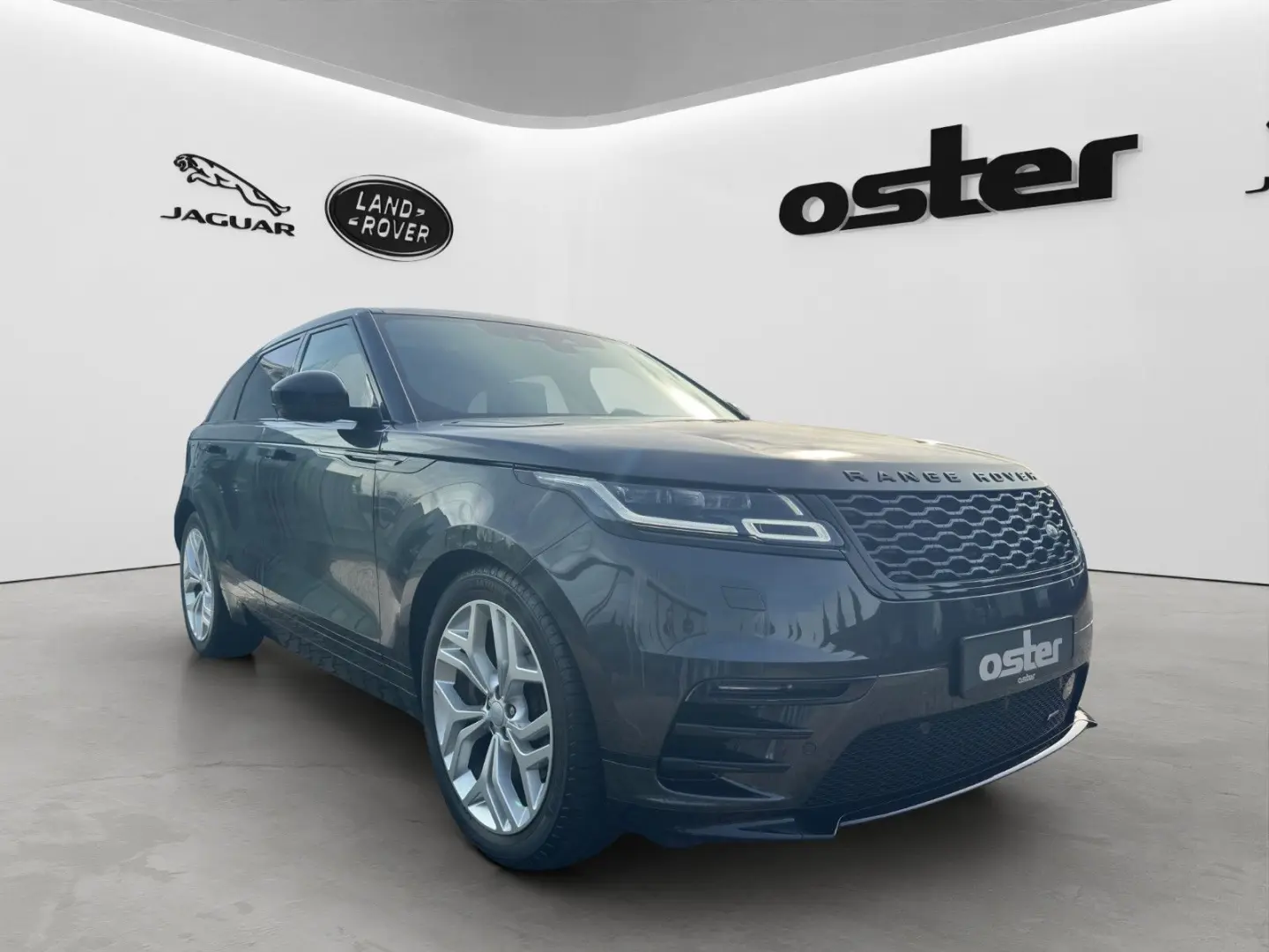 Range Rover Velar P400 R-Dynamic HSE Pano AHK