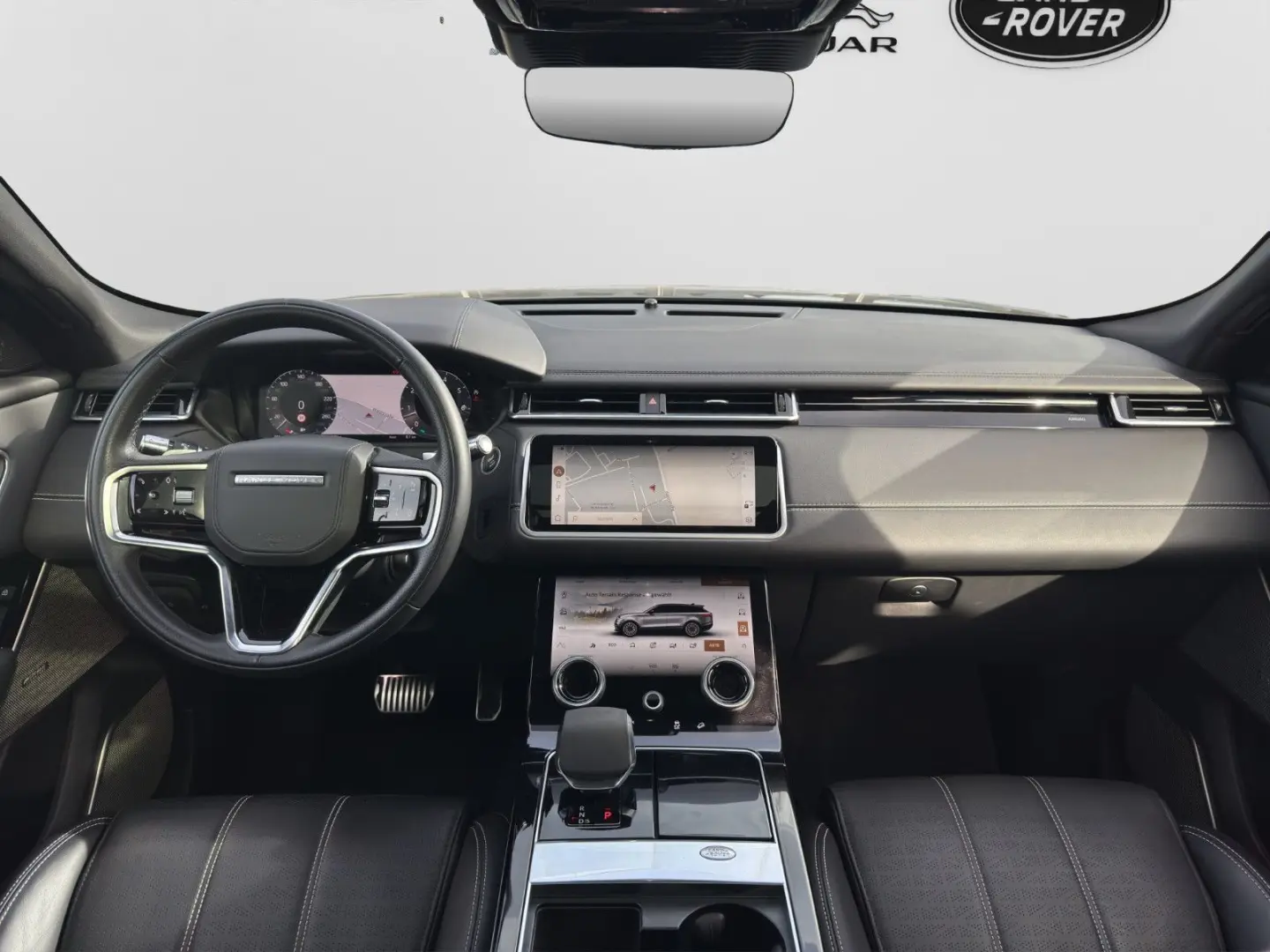 Range Rover Velar P400 R-Dynamic HSE Pano AHK