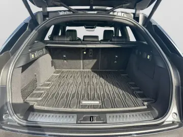 Range Rover Velar P400 R-Dynamic HSE Pano AHK