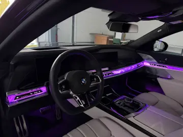 740D XDRIVE M-SPORT  BOWERS&WILKINS TV VOLL