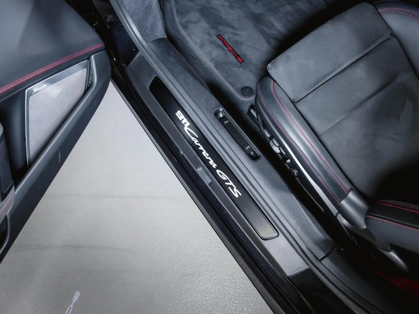 911 Carrera GTS Liftsystem Burmester Schiebedach