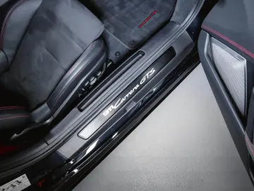 911 Carrera GTS Liftsystem Burmester Schiebedach