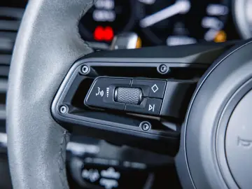 911 Carrera GTS Liftsystem Burmester Schiebedach