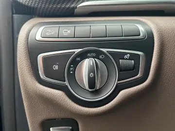 V300d 4M Lang AMG -7S-Pano-Burmes-2xEl.Tür-360K